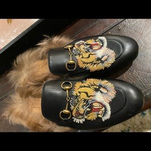 Gucci Fur Princeton slides Tiger